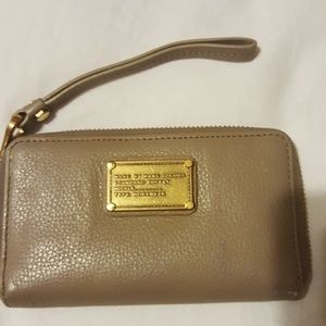 Marc by Marc Jacobs zipper wristlet